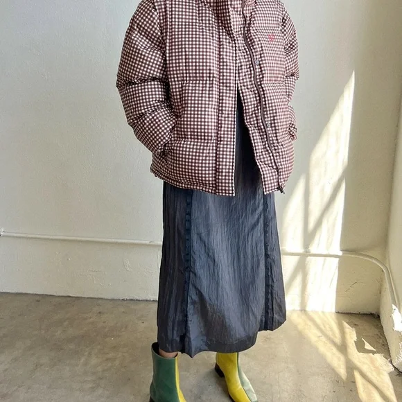 Brown Checkered Women's Puffer Jacket - Picture 2 of 4